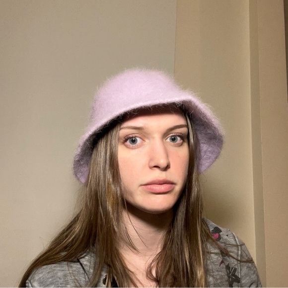 fuzzy light purple bucket hat 💟 - Picture 1 of 6